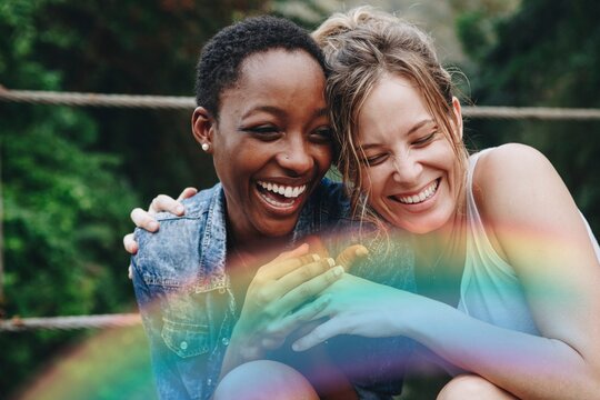 lesbian couple - Powered by Adobe