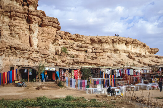 Souvenir stands in Tamerza also called Tamaghza Oasis, Tunisia