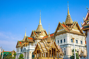 Fototapeta premium The Grand Palace was built same time as Bangkok. royal residences include Dusit Maha Prasat Throne Hall, Aphorn Phimok Prasat Throne Hall, Phiman Rattaya Throne Hall, Chakri Maha Prasat Throne Hall.