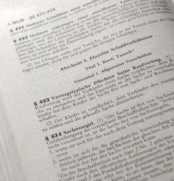 bgb,  hgb, handelsgesetzbuch, b&uuml;rgerliches, &sect;, 433, kaufvertrag, gesetzbuch, pararaph, buch, text, w&ouml;rterbuch, mot, blatts, papier, definition, bibel, makro, code, ausbildung, business, lernen, close 