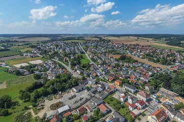 Sommer im Tal der Kleinen Laaber bei Pfaffenberg in Niederbayern