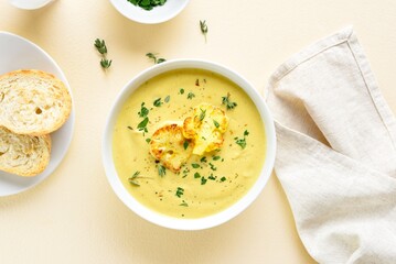 Cauliflower cheese soup