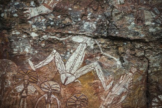 Anbangbang Gallery, depiction of mystical creatures, Kakadu National Park, Northern Territory, Australia