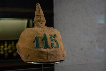 Casque &agrave; pointe allemand au fort de la pompelle
