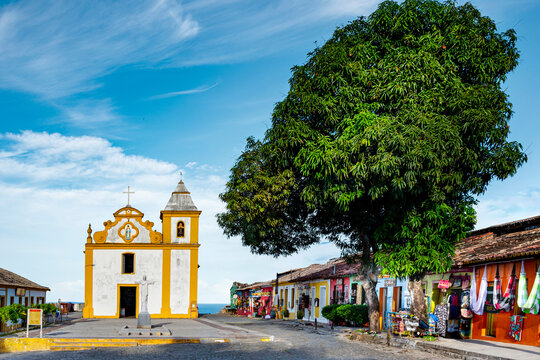 Our Lady of Help Church, built in 1549 by Jesuit priests and rebuilt in 1779. Arraial da Ajuda, Bahia, bRasil, 2022