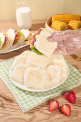 Cute Bear Face Sandwich Buns with Paw Print Design for Children's Lunch