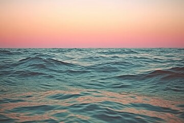 Obraz premium Calm ocean at sunset