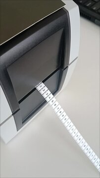 The process of printing labels and markings on a thermal printer. The printer prints the marking with a numeric designation.