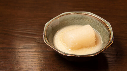 鶏白湯おでん（大根）