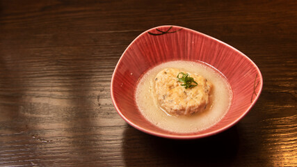 肉団子煮（豚骨スープおでん）