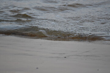 Rebentação das ondas oceânicas