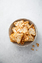 Healthy crispy rice crackers
