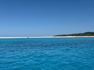 Fototapeta premium Turquoise waters of Nosy Iranja sandbank in Madagascar