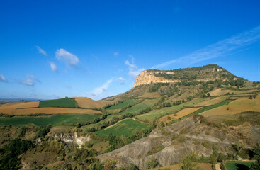 Fototapeta premium Roches Sueges, Parc naturel régional des Grands Causses, 12, Aveyron, France