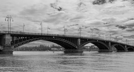 Theodor Heuss Bridge over the Rhine in Mainz on a cloudy winter day in black and white.