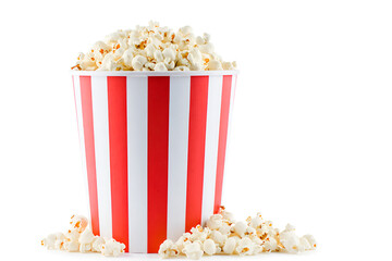 Fototapeta premium popcorn in a bucket isolated on white background