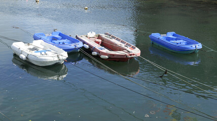 barques dans le port