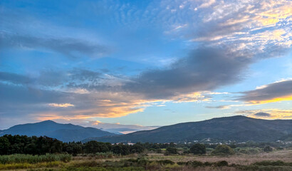 Paysage montagneux au sud de Bastia, Corse, France