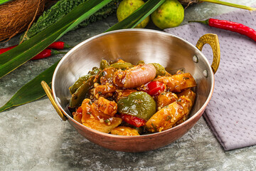 Potato with bell pepper and gravy