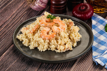 Gourmet risotto with prawn and cheese