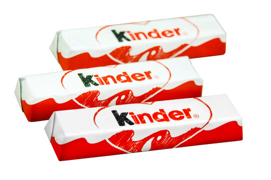 3 Riegel Schokolade Kinderschokolade von Ferrero Hintergrund transparent PNG cut out