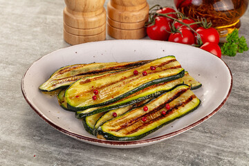 Grilled young zucchini for snack