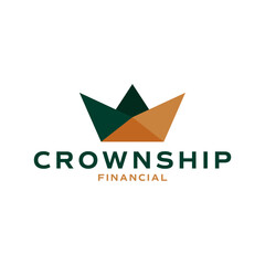 Naklejka premium Modern Crownship Financial logo featuring a sharp geometric crown in green and gold tones, symbolizing wealth, trust, and financial growth. Editable Vector File 