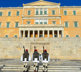 Wachwechsel am griechischen Parlament in Athen (Griechenland)