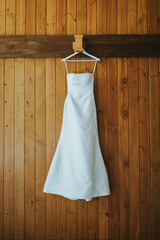 white wedding dress
