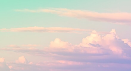 Obraz premium Dreamy Pastel Sky with Soft Wispy Clouds and Gentle Color Gradient at Twilight