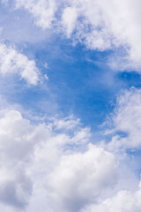 Obraz premium 秋の空 見上げた青空と雲01