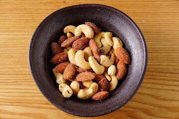 ナッツ盛合せ