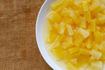 Sweet pineapple chunks in light syrup
