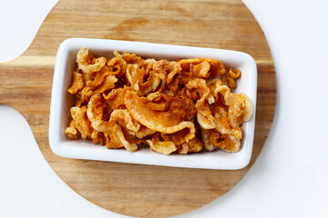 Crispy pork rinds with crunchy texture.