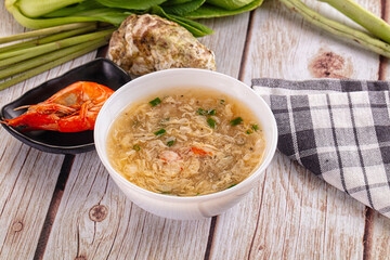Asian soup with crab and prawn