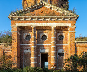 Abandoned church of Michael the Archangel, Tula region