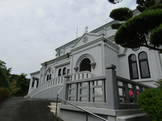 長崎県平戸市、竣工1929年、鉄筋コンクリート造の紐差教会