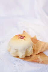 The bread on the white cloth