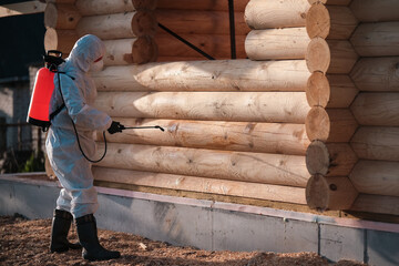 Disinsection of a wooden house