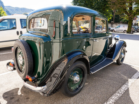 Old car, Fiat Balilla 508, built in 1934, on exhibition during a vintage car rally in Varallo Sesia, Italy, September 29, 2025