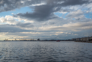 Naklejka premium Aegean Sea seen from waterfront in Thessaloniki city, Greece