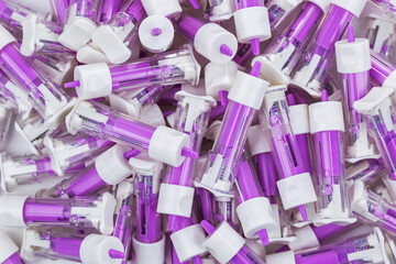 Disposable safety lancets. Automatic lancet scarifier for painless blood sampling. Blood test with a finger. injection of blood