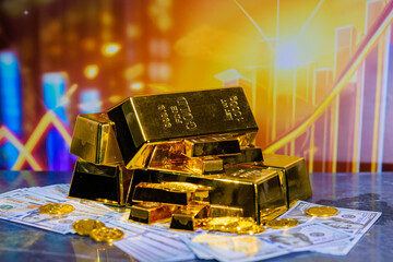 Gold price fluctuation creates opportunities in a bullish market trend.