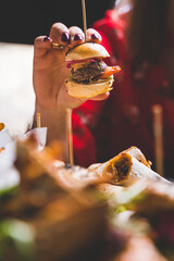 Jedzenie, przekąski, ciasta.  © voro