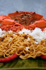 Crab in rice and noddle