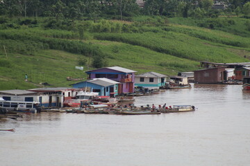 rio juruá em cruzeiro do sul, acre 
