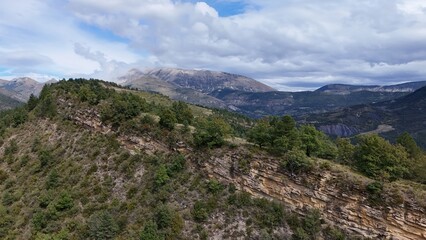 Fototapeta premium Rock cliff in the countryside of Southern France