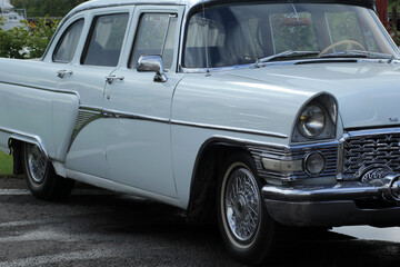 Автомобиль