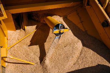 Agricultural machinery processing grain in Guadalajara