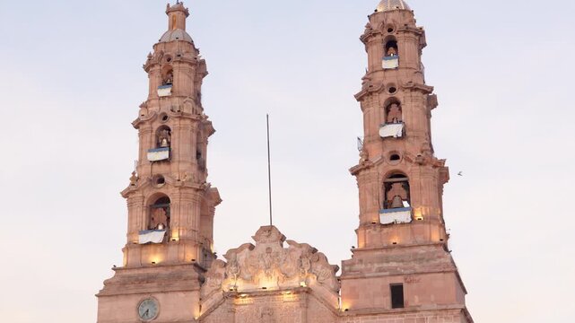 Catedral Bas&iacute;lica of Our Lady of the Assumption and Patria Plaza in Aguascalientes at sunrise, Mexico